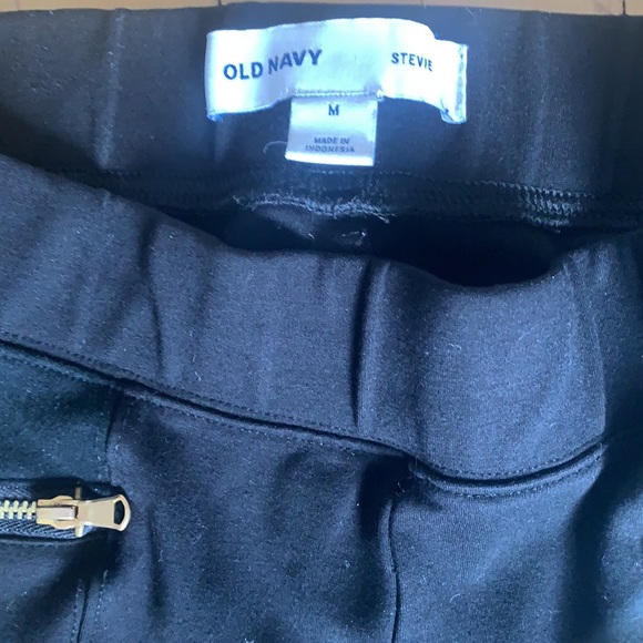 OLD NAVY- leggings - Picture 2 of 2